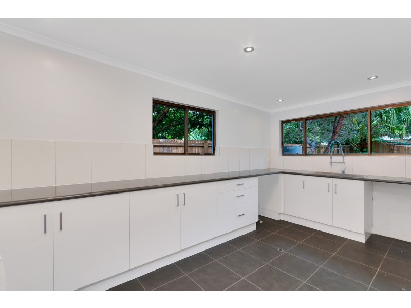 39 Kamerunga Road, Stratford QLD 4870