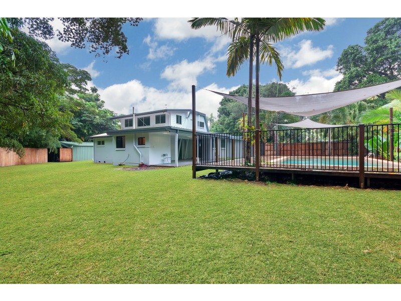 39 Kamerunga Road, Stratford QLD 4870