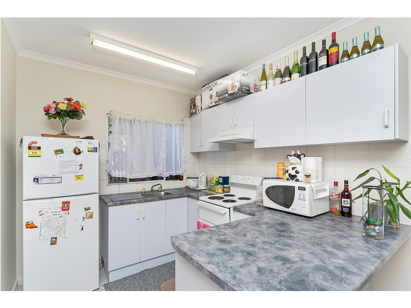 3/9 Balaclava Road, Earlville QLD 4870