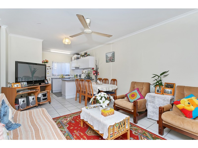 3/9 Balaclava Road, Earlville QLD 4870