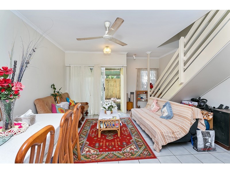 3/9 Balaclava Road, Earlville QLD 4870