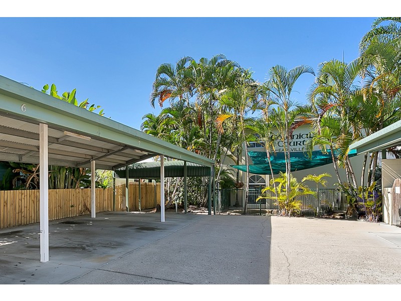 3/9 Balaclava Road, Earlville QLD 4870