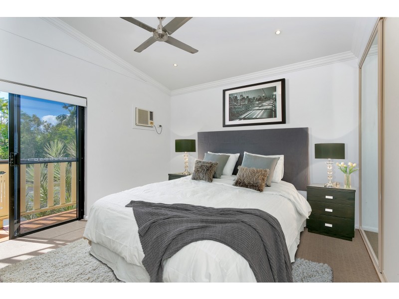 8/9-11 Margaret Street, Redlynch QLD 4870