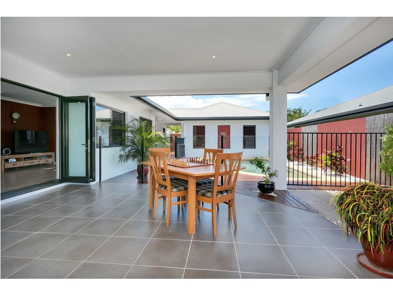 3 Myalup Close, Kewarra Beach QLD 4879