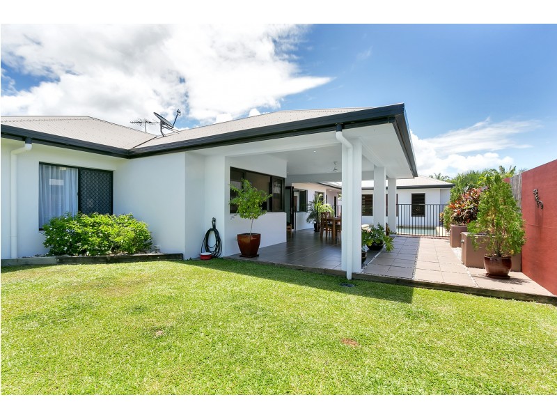 3 Myalup Close, Kewarra Beach QLD 4879