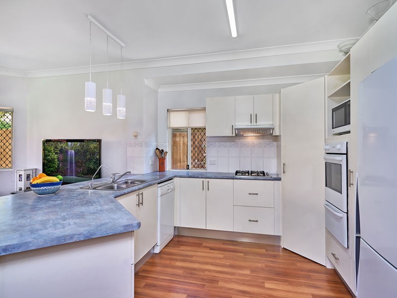 16 Roma Close, Mount Sheridan QLD 4868