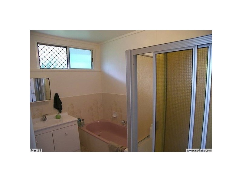21 Woomera Street, Bayview Heights QLD 4868