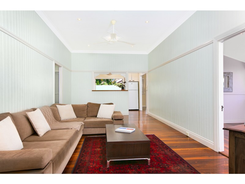 116 Cairns Street, Cairns North QLD 4870