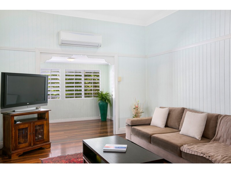 116 Cairns Street, Cairns North QLD 4870
