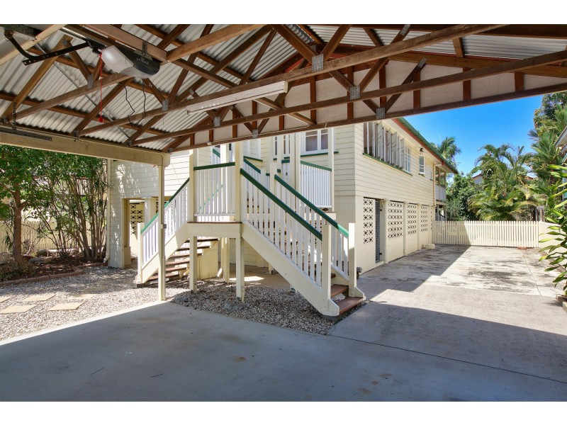 116 Cairns Street, Cairns North QLD 4870