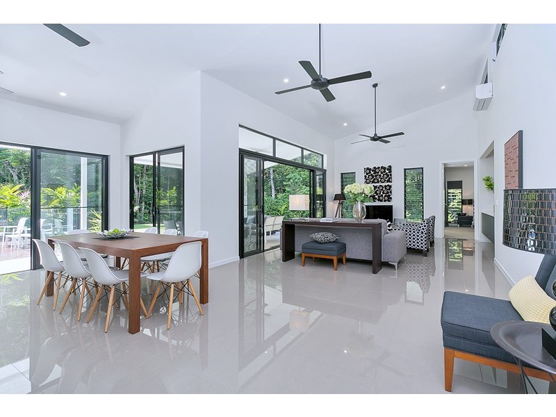 23 Litara Court, Palm Cove QLD 4879