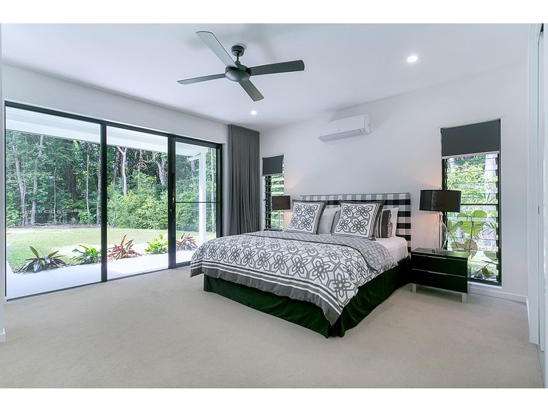 23 Litara Court, Palm Cove QLD 4879