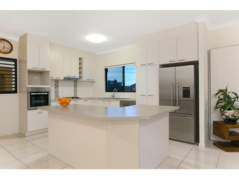 9 Palmer Rise, Brinsmead QLD 4870