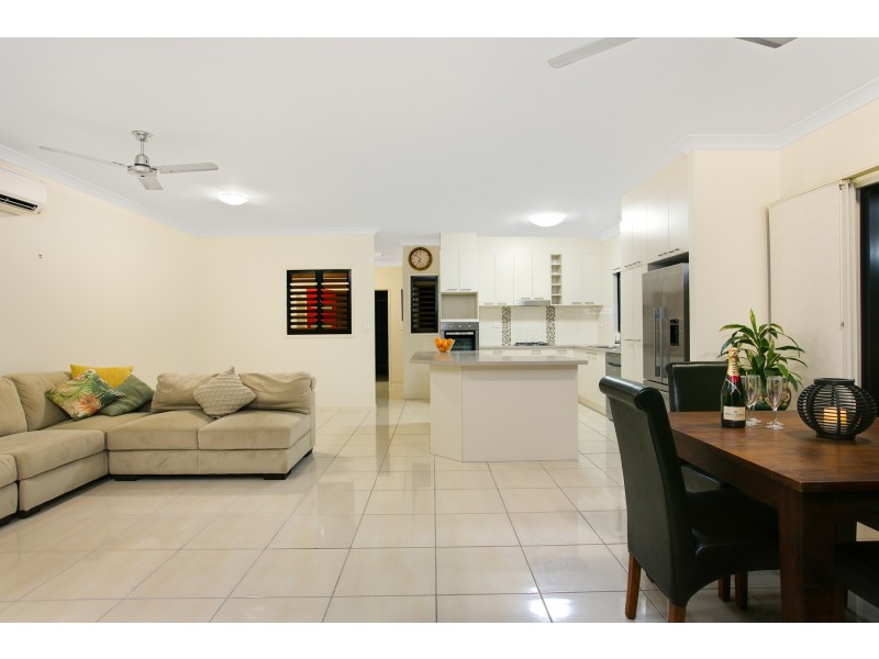 9 Palmer Rise, Brinsmead QLD 4870