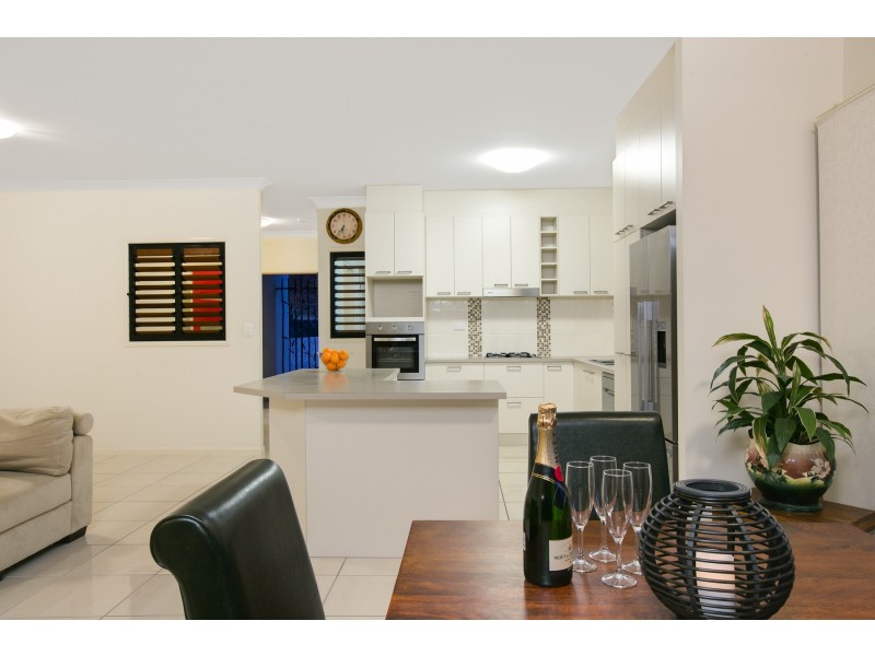 9 Palmer Rise, Brinsmead QLD 4870