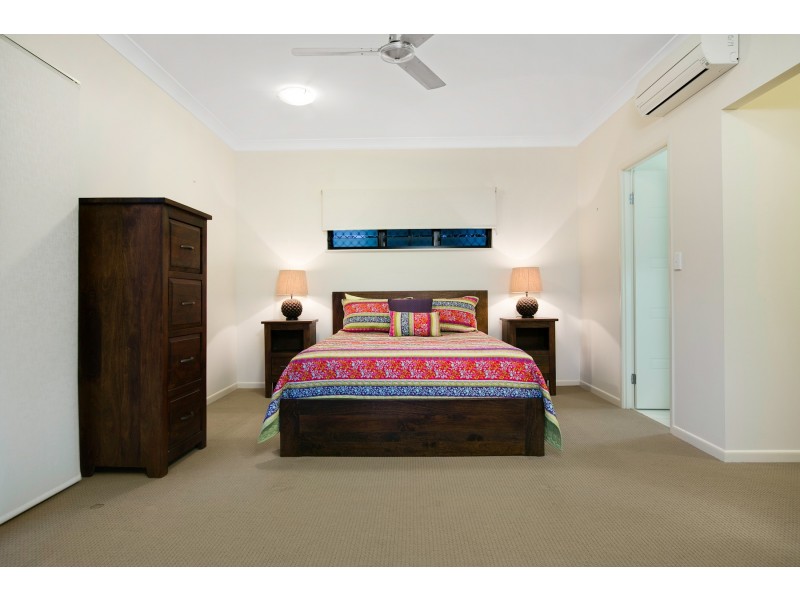 9 Palmer Rise, Brinsmead QLD 4870