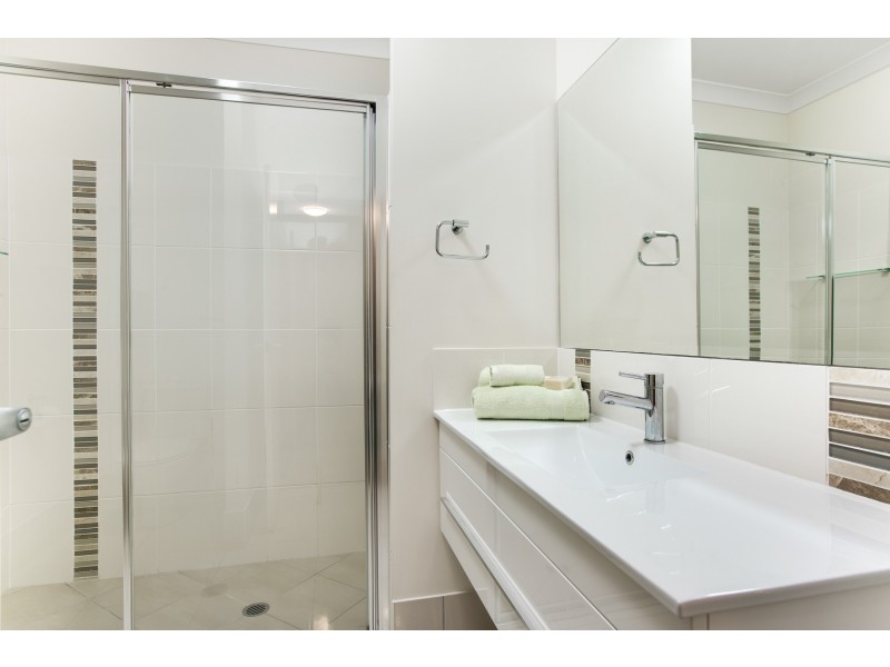 9 Palmer Rise, Brinsmead QLD 4870