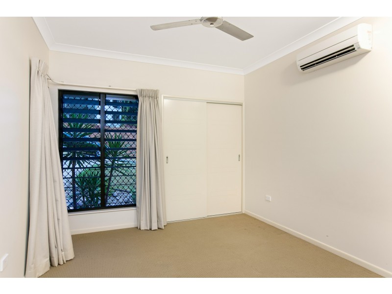 9 Palmer Rise, Brinsmead QLD 4870