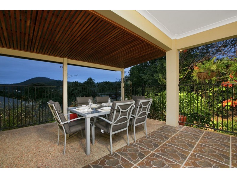 9 Palmer Rise, Brinsmead QLD 4870