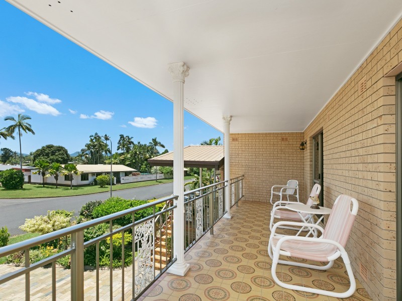 9 Tamba Street, Bayview Heights QLD 4868