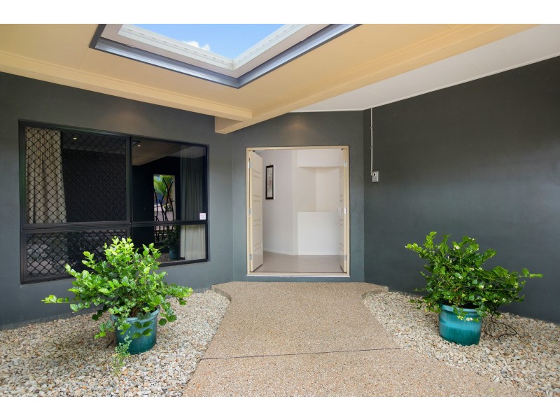 3 Perch Street, Kanimbla QLD 4870