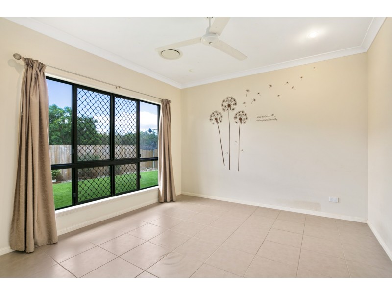 3 Perch Street, Kanimbla QLD 4870