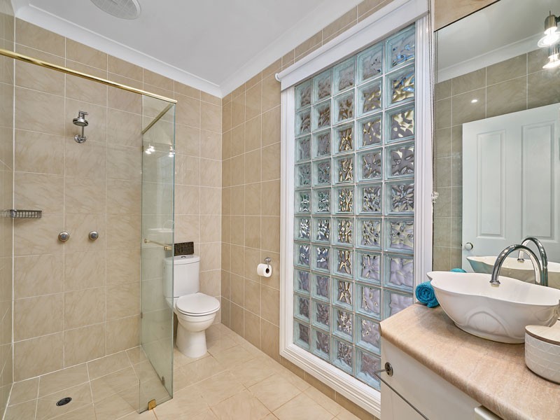 138 Hillview Crescent, Whitfield QLD 4870