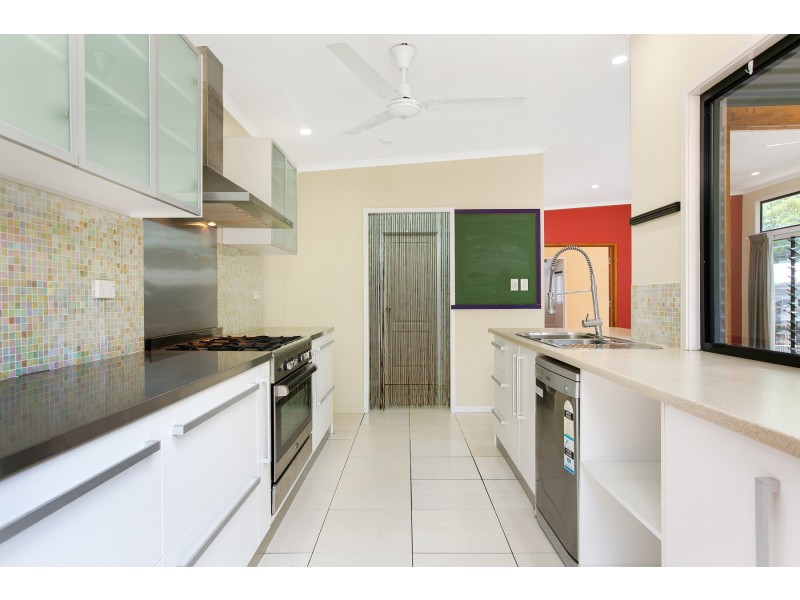 131 Old Smithfield Road, Freshwater QLD 4870