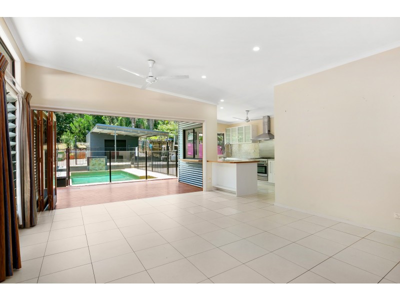 131 Old Smithfield Road, Freshwater QLD 4870