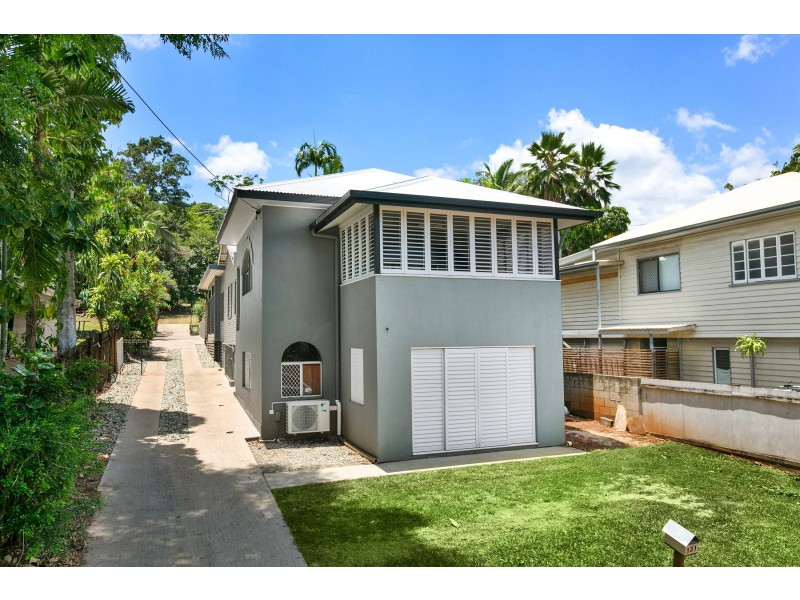 131 Old Smithfield Road, Freshwater QLD 4870