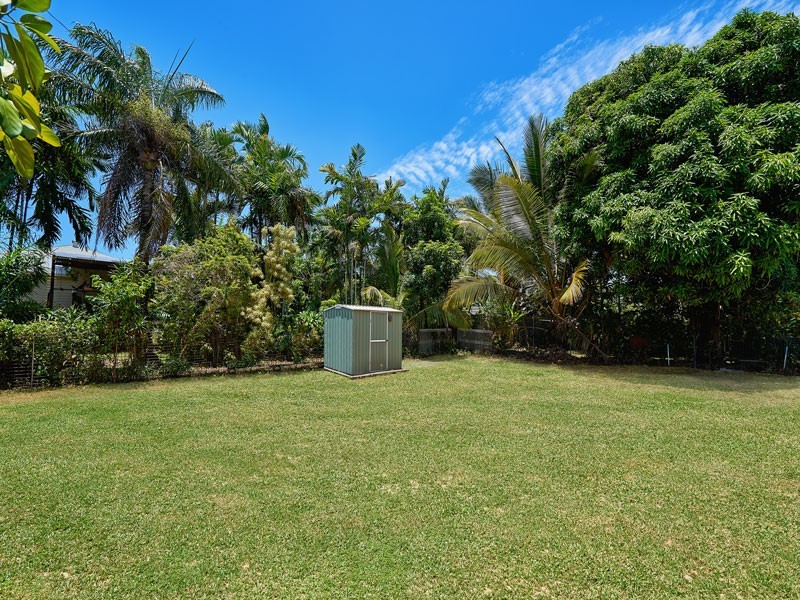 8A Gelling Street, Cairns North QLD 4870