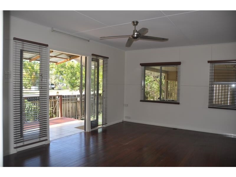 71 Grove Street, Parramatta Park QLD 4870