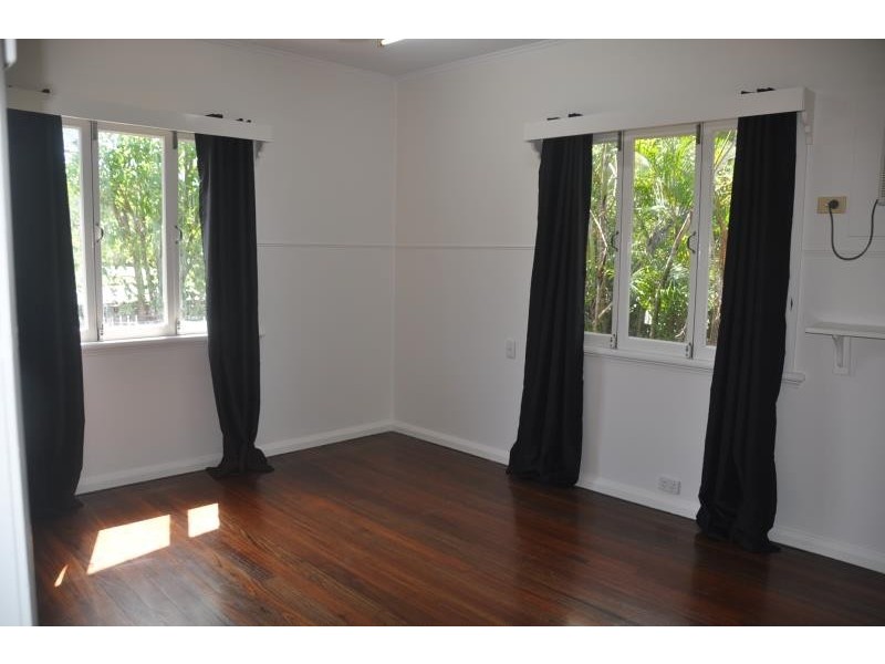71 Grove Street, Parramatta Park QLD 4870