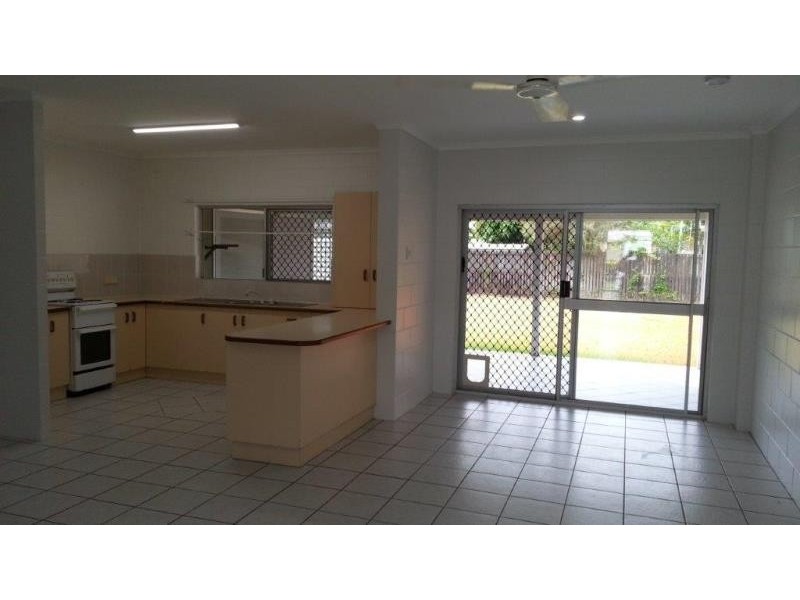 34 Boden Street, Edge Hill QLD 4870