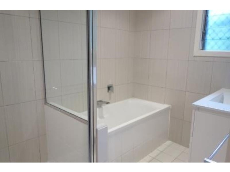 150 Russell Street, Edge Hill QLD 4870