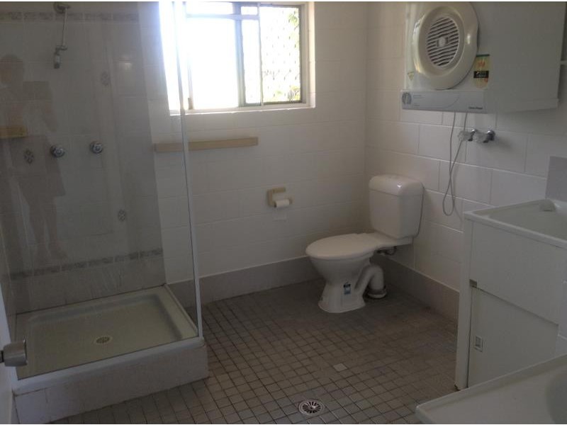 6/74 Swallow Street, Mooroobool QLD 4870