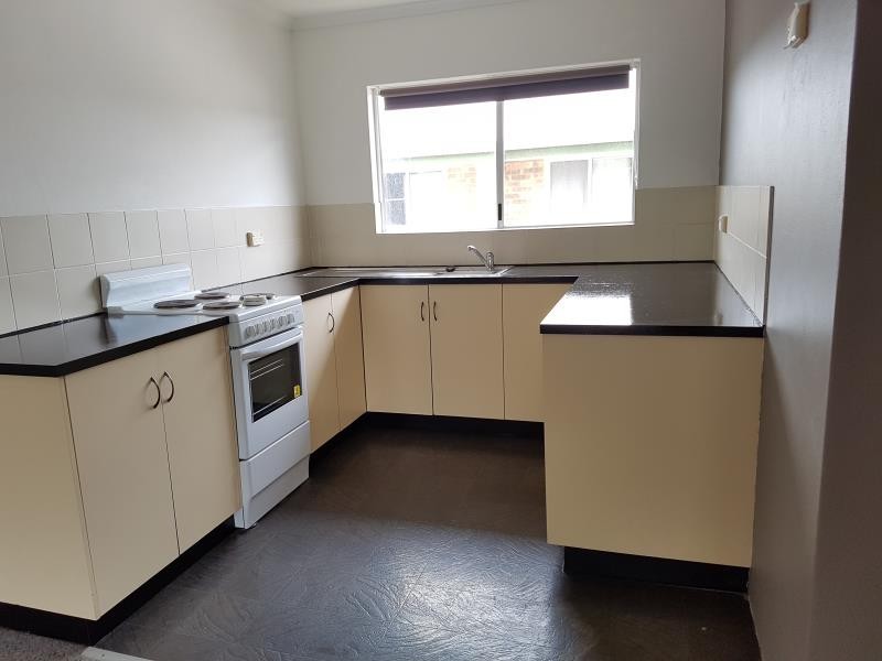 8/71 Pease Street, Manunda QLD 4870