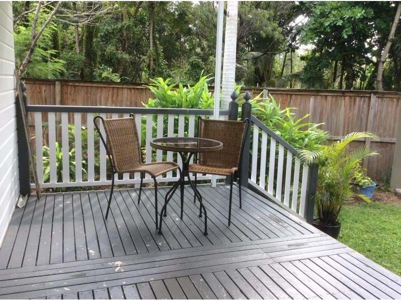 1/42 Lily Street, Cairns North QLD 4870