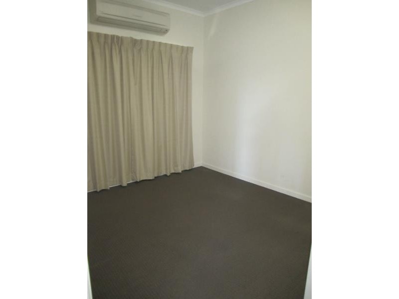 4/18 Digger Street, Cairns North QLD 4870