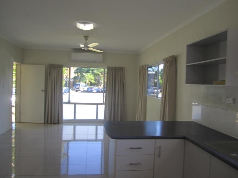 4/18 Digger Street, Cairns North QLD 4870