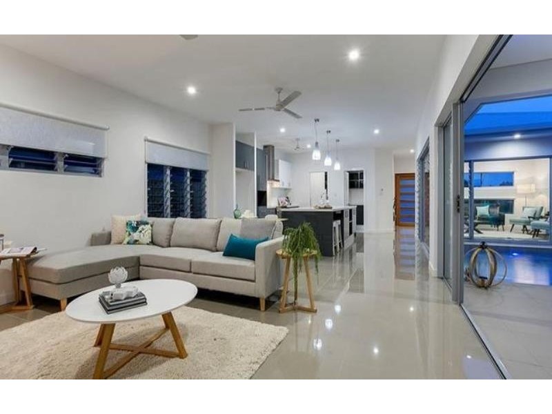 19 Northcote street, Trinity Park QLD 4879