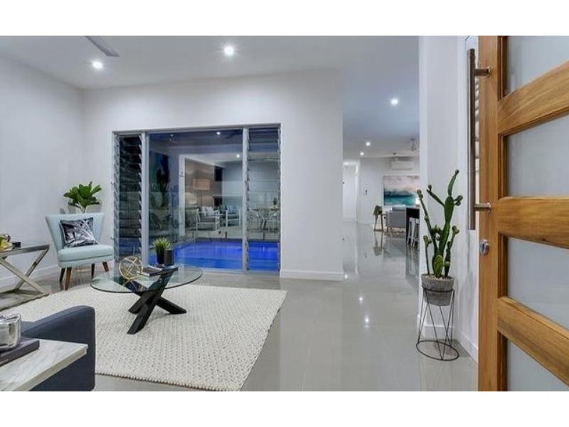 19 Northcote street, Trinity Park QLD 4879