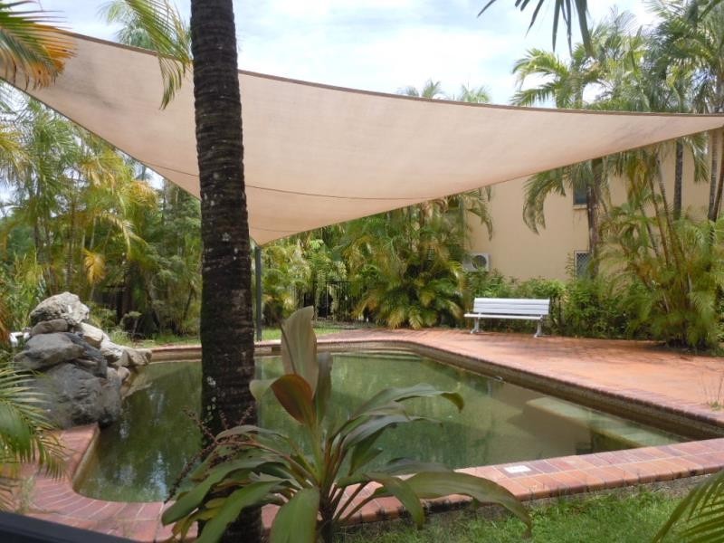 1/2 Springfield Crescent, Manoora QLD 4870