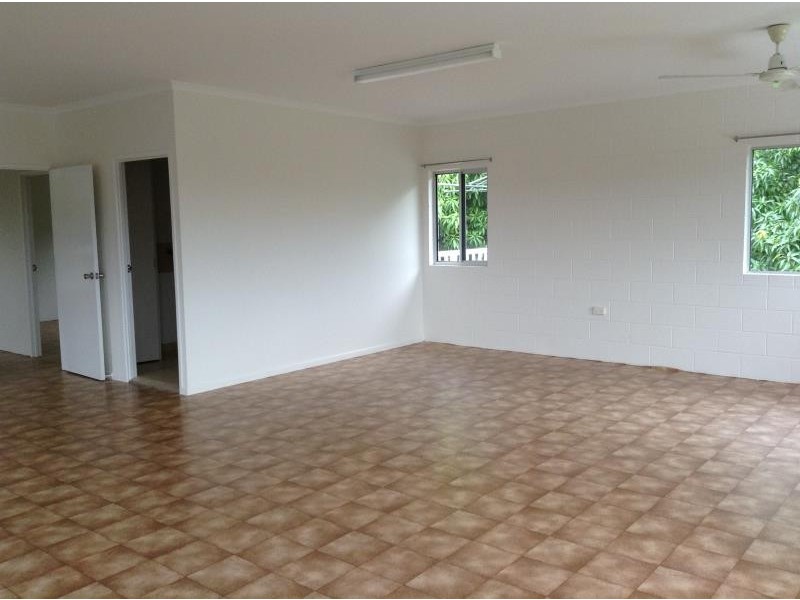 92 Johanna Street, Trinity Park QLD 4879