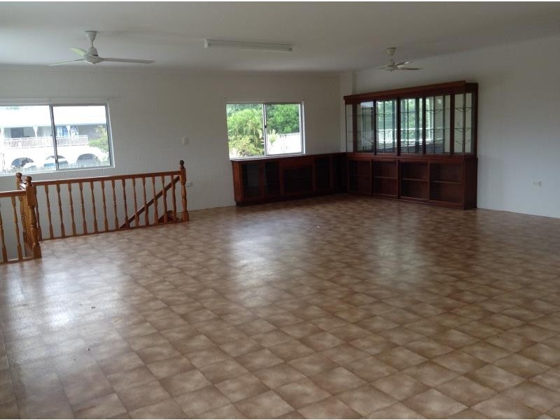 92 Johanna Street, Trinity Park QLD 4879