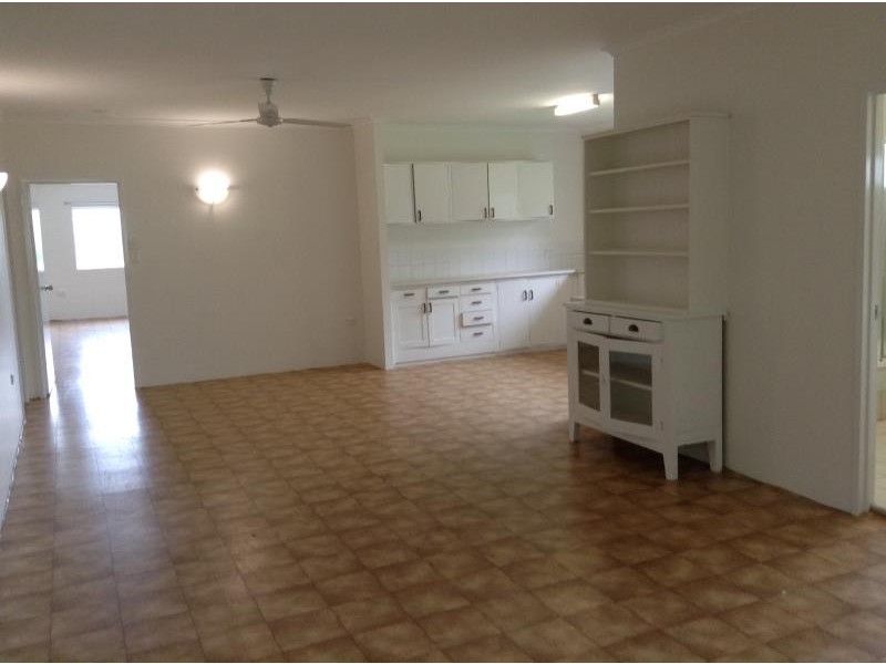 92 Johanna Street, Trinity Park QLD 4879