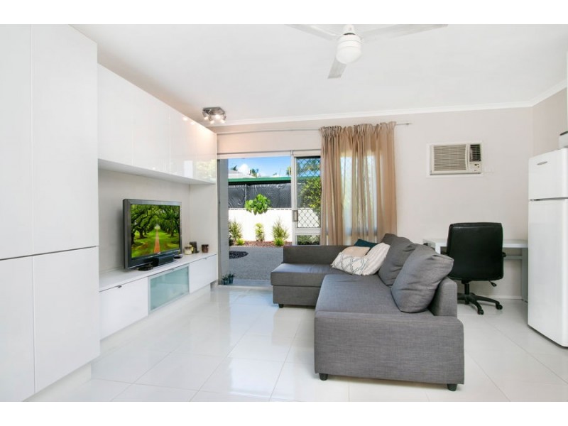 4/326 McLeod Street, Cairns North QLD 4870