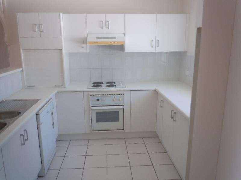 13/158-160 McLeod Street, Cairns North QLD 4870