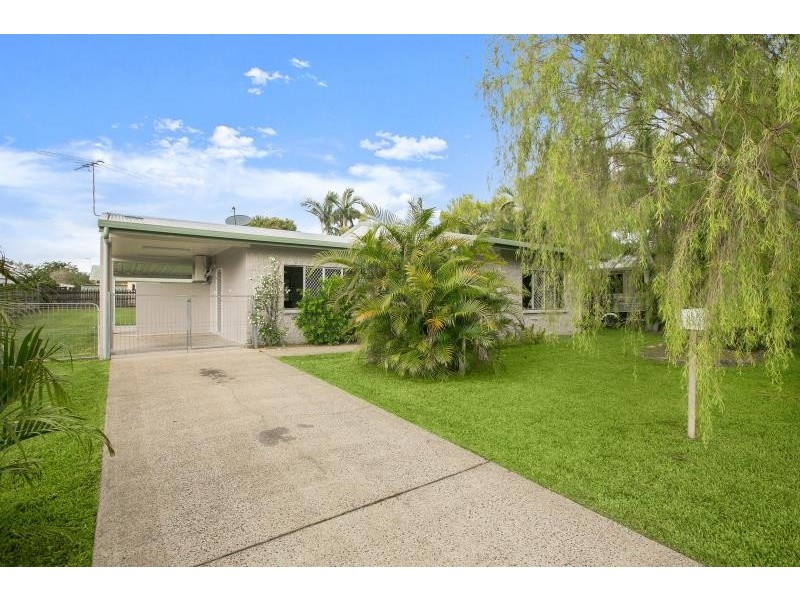 17 Idaho Close WHITE ROCK, White Rock QLD 4868