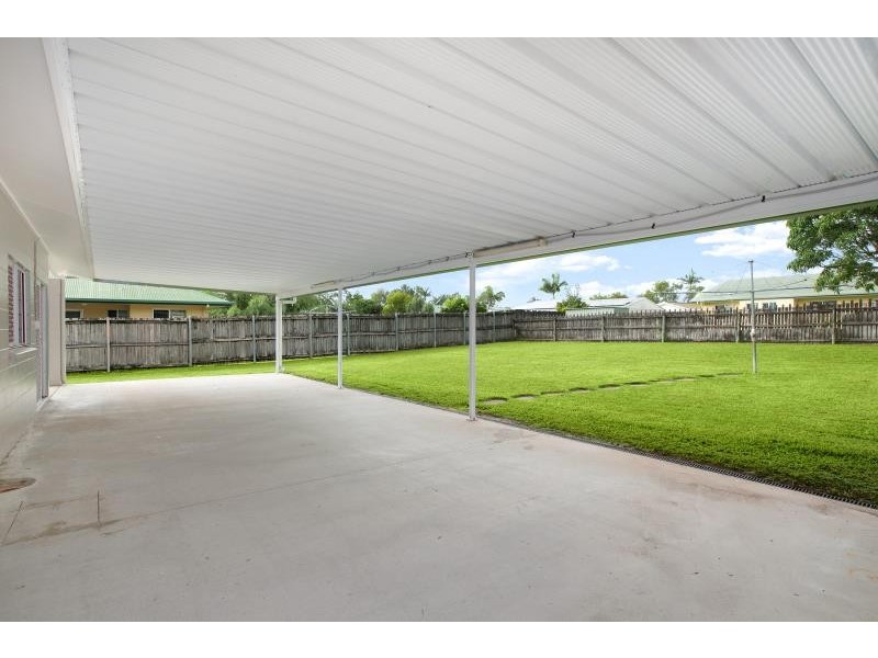 17 Idaho Close WHITE ROCK, White Rock QLD 4868
